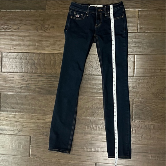 Hollister Jeans - Picture 7 of 11